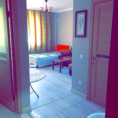 Vesna Apartments In The Center Astana Ngoại thất bức ảnh